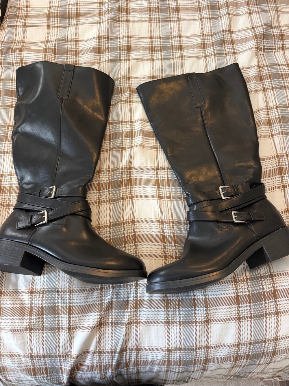 Torrid Black Women's Mid-Calf Leather Boots